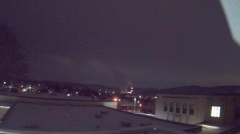 Weather camera view of Roy A Hunt Elementary School.