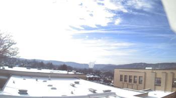 Weather camera view of Roy A Hunt Elementary School.