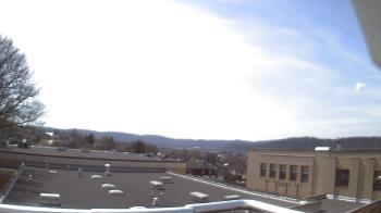 Weather camera view of Roy A Hunt Elementary School.