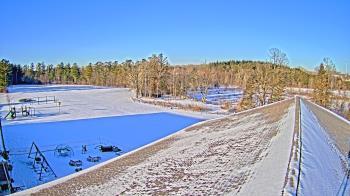 Weather camera view of St Johns Lutheran School.