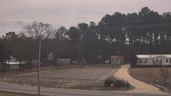 Weather camera view of Overshot NC.