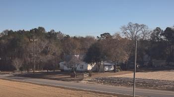 Weather camera view of Overshot NC.