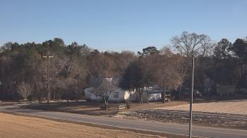 Weather camera view of Overshot NC.