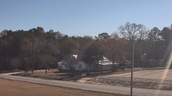 Weather camera view of Overshot NC.