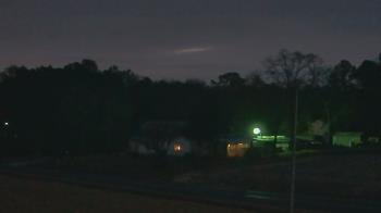 Weather camera view of Overshot NC.