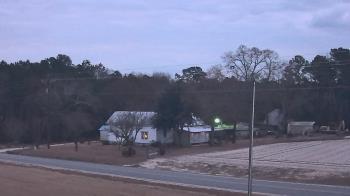 Weather camera view of Overshot NC.