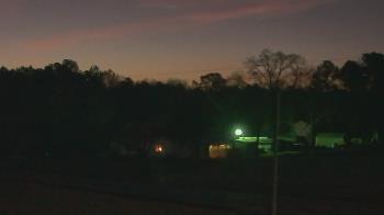 Weather camera view of Overshot NC.