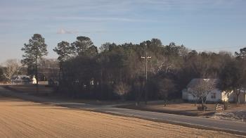 Weather camera view of Overshot NC.