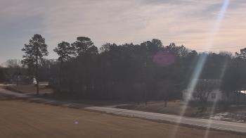 Weather camera view of Overshot NC.