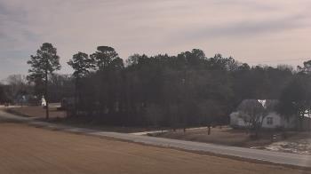 Weather camera view of Overshot NC.