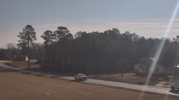 Weather camera view of Overshot NC.