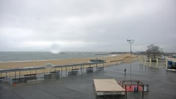 Weather camera view of Ocean Beach Park.