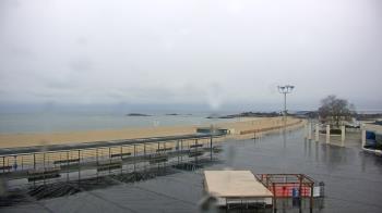 Weather camera view of Ocean Beach Park.