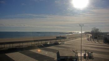 Weather camera view of Ocean Beach Park.