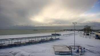 Weather camera view of Ocean Beach Park.