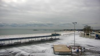 Weather camera view of Ocean Beach Park.