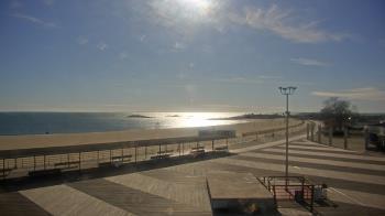 Weather camera view of Ocean Beach Park.