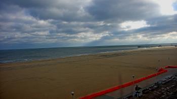 Weather camera view of Plim Plaza Hotel.