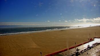 Weather camera view of Plim Plaza Hotel.