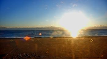 Weather camera view of Plim Plaza Hotel.