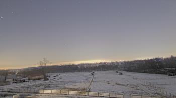 Weather camera view of Orchard Hill.