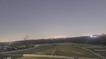 Weather camera view of Orchard Hill.