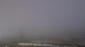 Weather camera view of Orchard Hill.