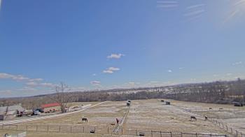 Weather camera view of Orchard Hill.