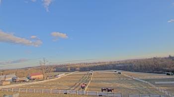 Weather camera view of Orchard Hill.