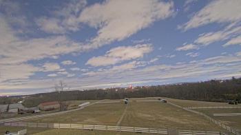 Weather camera view of Orchard Hill.