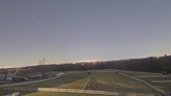 Weather camera view of Orchard Hill.