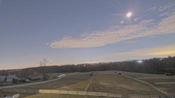 Weather camera view of Orchard Hill.