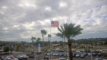 Weather camera view of Ocean Honda.