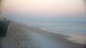Weather camera view of Cardinal Ormond Lifeguard Station 2.