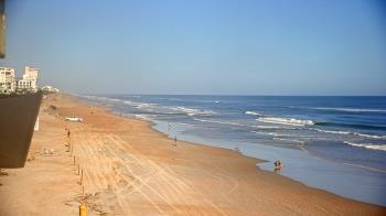 Weather camera view of Cardinal Ormond Lifeguard Station 2.