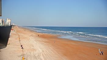 Weather camera view of Cardinal Ormond Lifeguard Station 2.