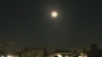 Weather camera view of Old Saybrook MS.