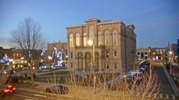 Weather camera view of City of Ottawa.