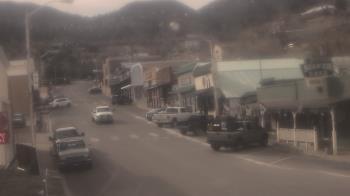 Weather camera view of Overland Hotel.