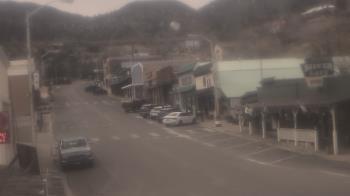 Weather camera view of Overland Hotel.