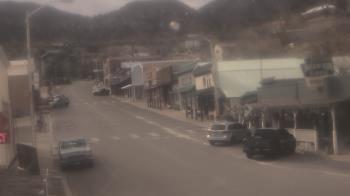 Weather camera view of Overland Hotel.