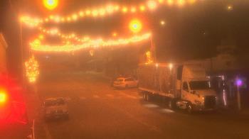 Weather camera view of Overland Hotel.