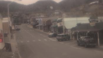 Weather camera view of Overland Hotel.