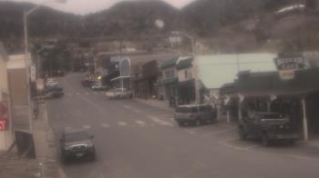 Weather camera view of Overland Hotel.