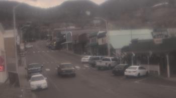 Weather camera view of Overland Hotel.