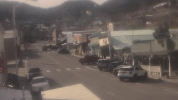 Weather camera view of Overland Hotel.