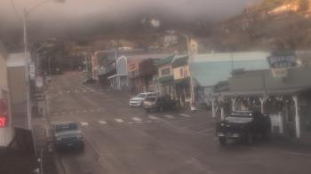 Weather camera view of Overland Hotel.