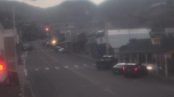 Weather camera view of Overland Hotel.