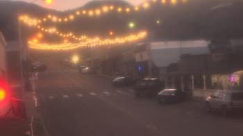 Weather camera view of Overland Hotel.