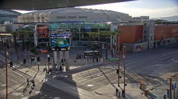 Weather camera view of Palomar Hotel.